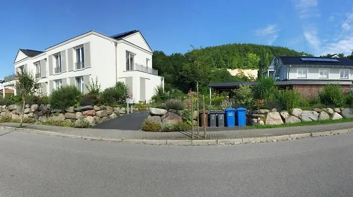 Ferienwohnung *Richi*